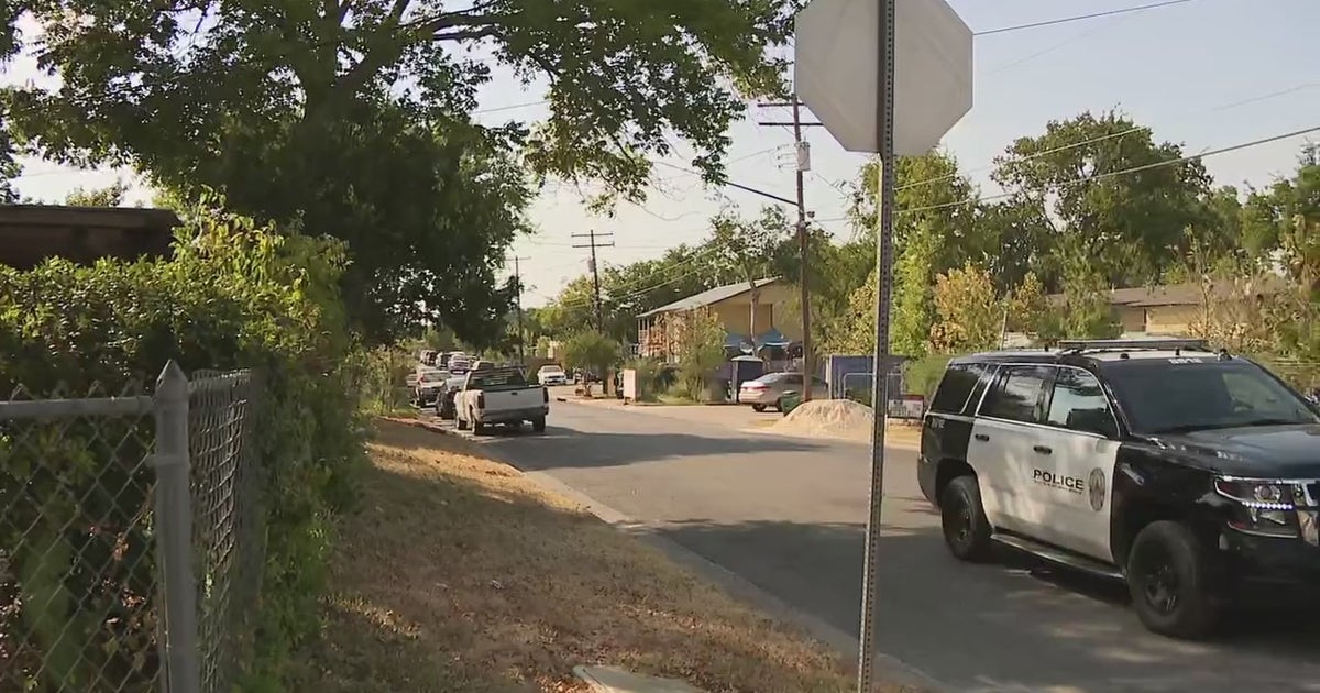 Austin police investigating SWAT incident at north Austin apartment ...