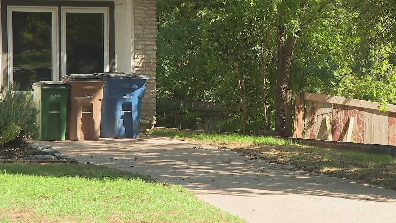 Body found in backyard of South Austin home: APD Body found in backyard of South Austin home: APD