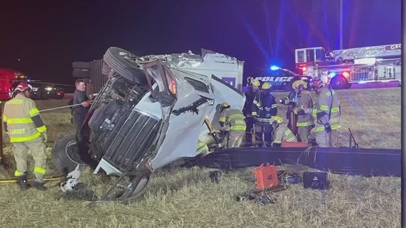 Crash involving tractor-trailers shuts down part of I-35 in Georgetown