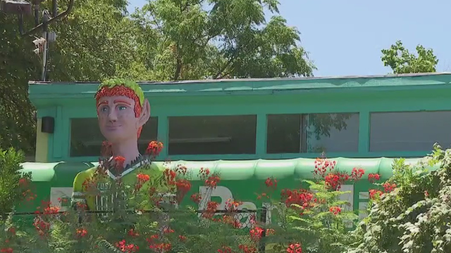 Future of Austin's iconic Peter Pan Mini-Golf unclear as lease renewal looms