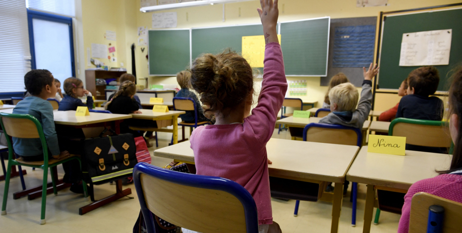 Judge orders Texas to extend deadline on school voucher program