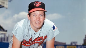 Brooks Robinson, legendary Baltimore Orioles third baseman, dies at 86