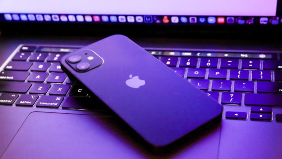 French agency orders Apple to withdraw iPhone 12 from market over radiation concerns