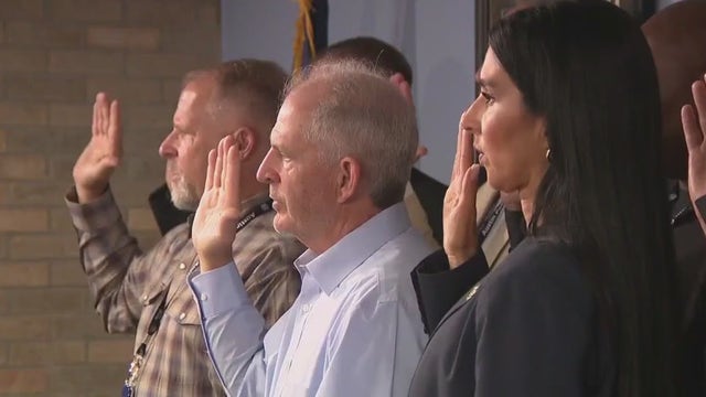 14 retired officers sworn into new APD Reserve Force