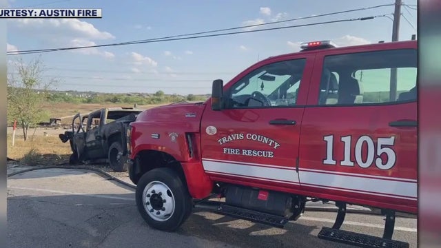 Del Valle fiery crash sends four to the hospital