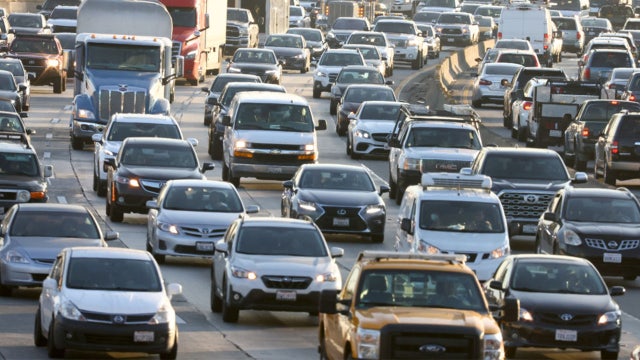 Crash on I-35 in Round Rock closes all southbound lanes: RRPD