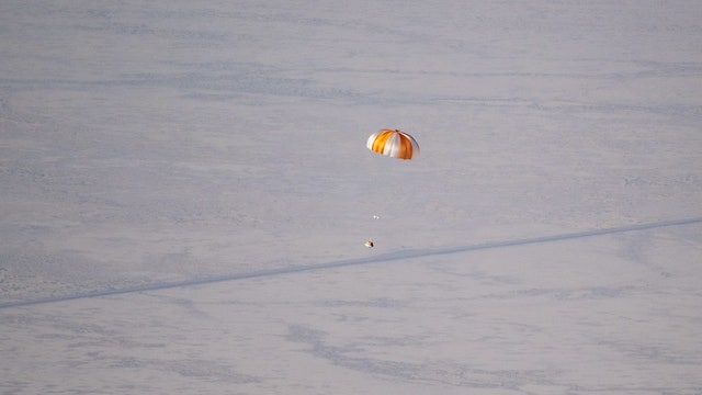 NASA OSIRIS-REx spacecraft ready for special delivery of asteroid sample in Utah on Sunday