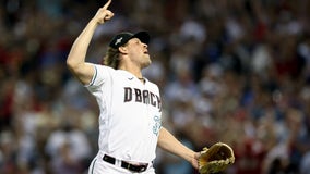 D-backs slug 4 homers in record-setting barrage, sweep Dodgers with 4-2 win in Game 3 of NLDS