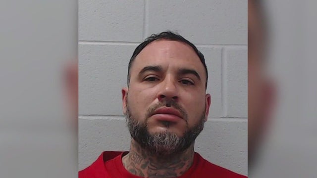 Man arrested after allegedly refusing to pull over, leading police on chase from Kyle to Austin