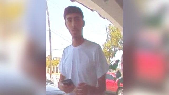 Austin police looking for North Austin jewelry store thief