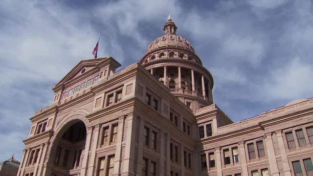 Texas House debates HB 4 that would allow punishment to undocumented immigrants