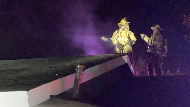 Dog killed, home damaged in fire in northeast Austin