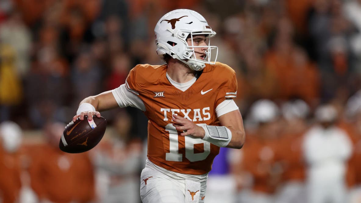 No. 4 Texas Longhorns rallies from 20-point deficit to stun No. 1 Ohio State 24-23