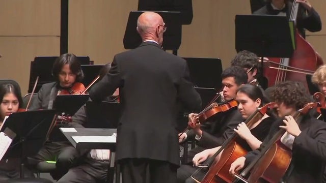 Austin High Orchestra holds benefit concert after accidental flash fire