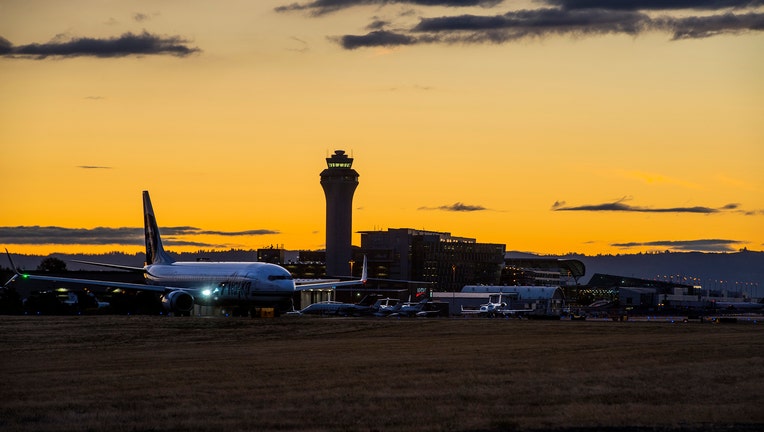 pdx_airfield_sunset.jpg