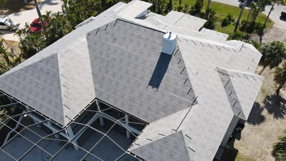 98ef0c63-roof.jpg