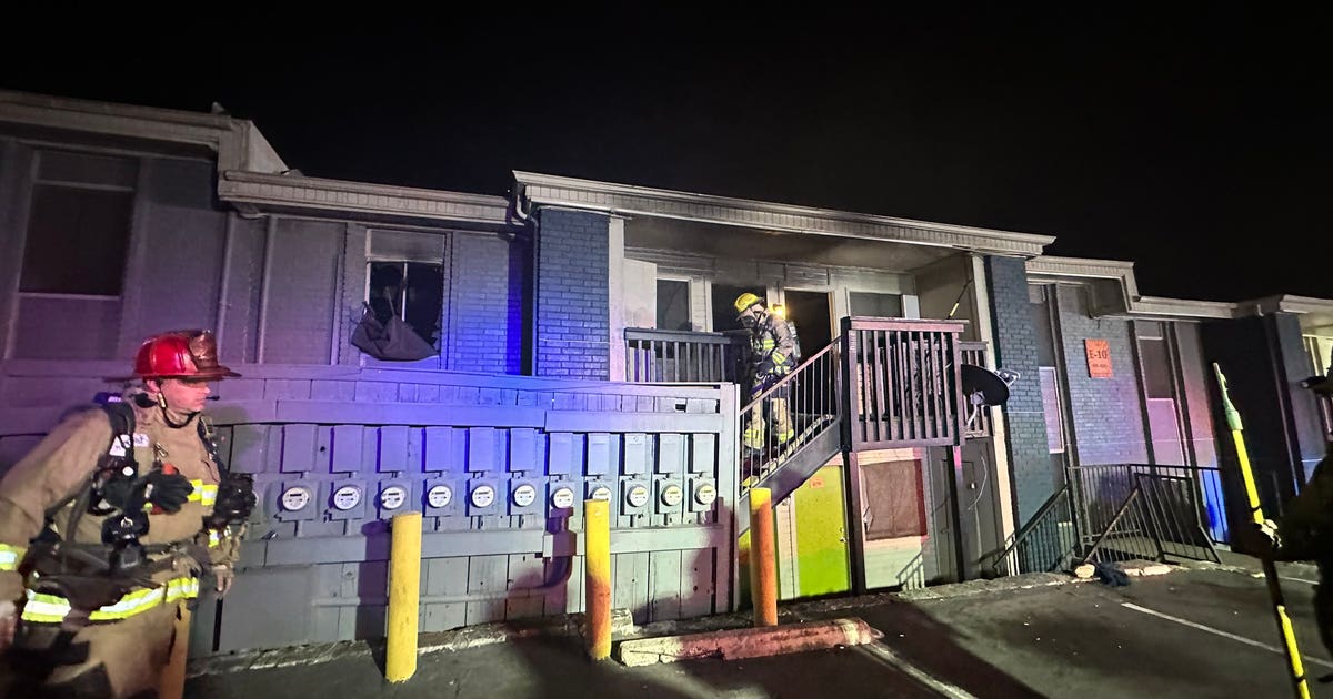 Firefighter injured while battling fire in Southeast Austin | FOX 7 Austin