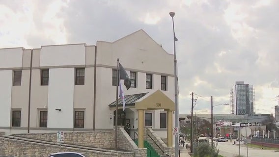 Austin's newly renovated shelter opens, hopes to fill beds by Christmas