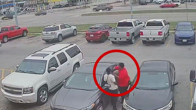 Brutal Houston crime: Assault, robbery of elderly man caught on camera
