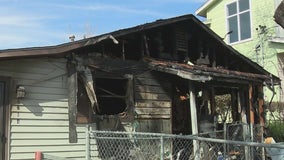 New Year's Eve fire destroys Austin family's home of 40 years