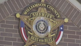 One dead in Williamson County wreck