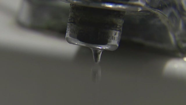 Texas freeze: Water pipes break as weather warms up