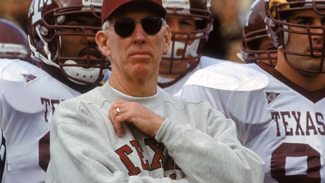 Texas A&M names former football coach as interim athletic director