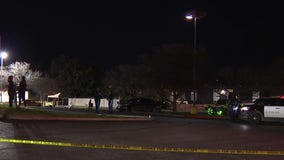 Car show shooting outside East Austin grocery store leaves 1 man dead