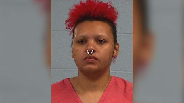 Woman stabs, kills man in Northwest Austin hotel room