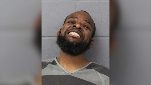 Man charged with murder after killing another man at south Austin motel