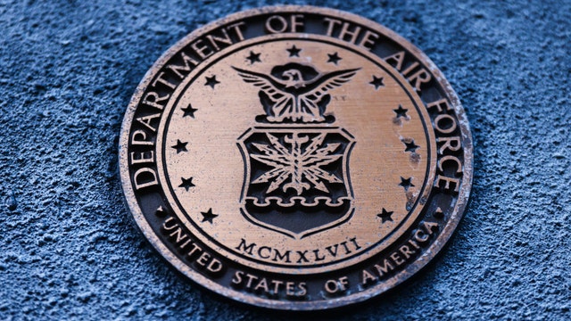 Retired lieutenant colonel charged with passing classified info via dating site: 'My secret informant love'