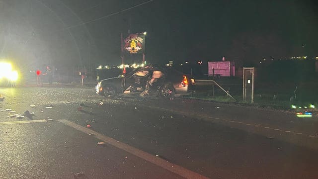 One dead, 3 critically injured in wreck in Mustang Ridge