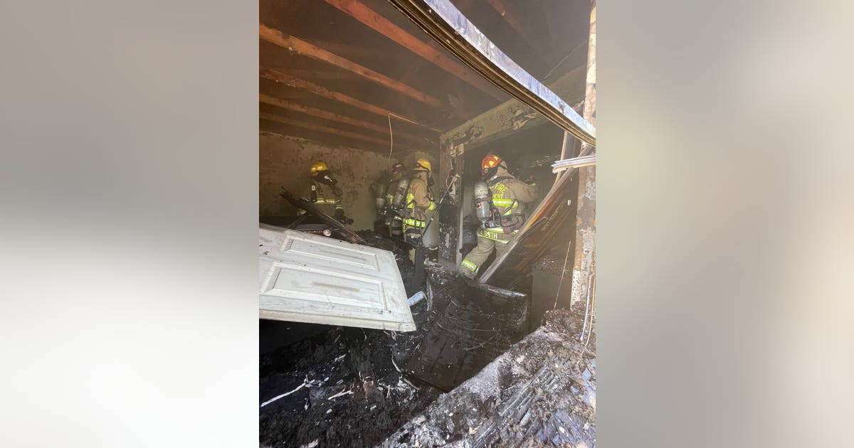 Duplex fire in east Austin extinguished; two dogs rescued: AFD | FOX 7 ...