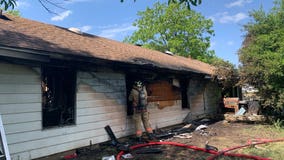 Firefighter injured in house fire in NE Austin: AFD