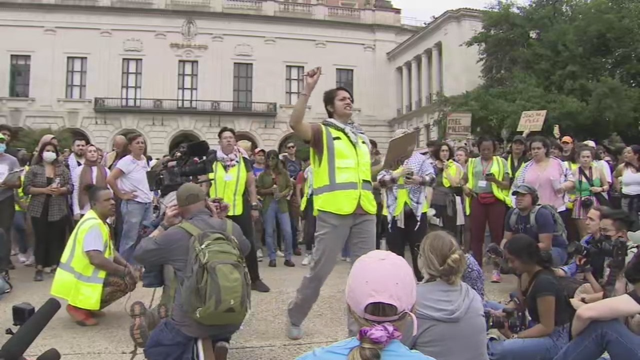 What are UT Austin's 'institutional rules' around free speech and assembly?