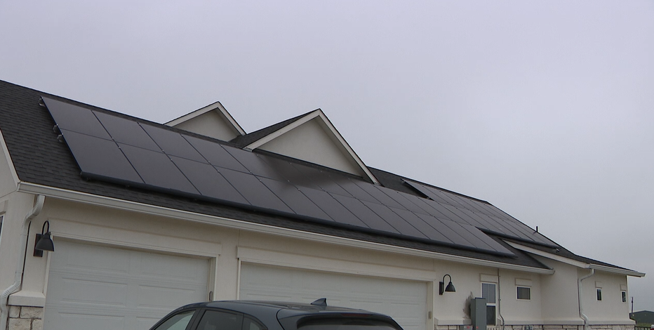 Texas laws taking effect Sept. 1: Solar sales, electronics repair and gold currency