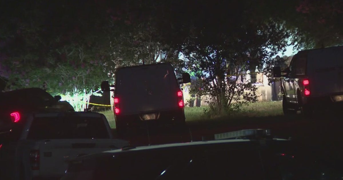 APD investigating suspicious death in Riverside | FOX 7 Austin