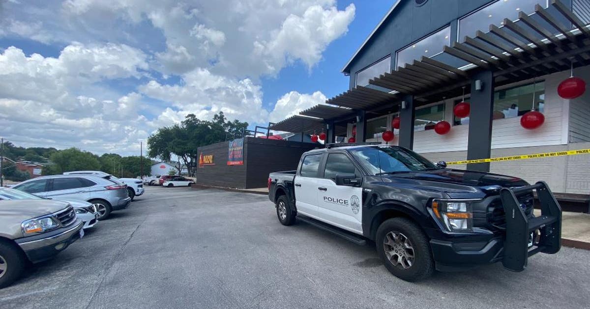 1 person found dead in SE Austin; 1 person detained | FOX 7 Austin