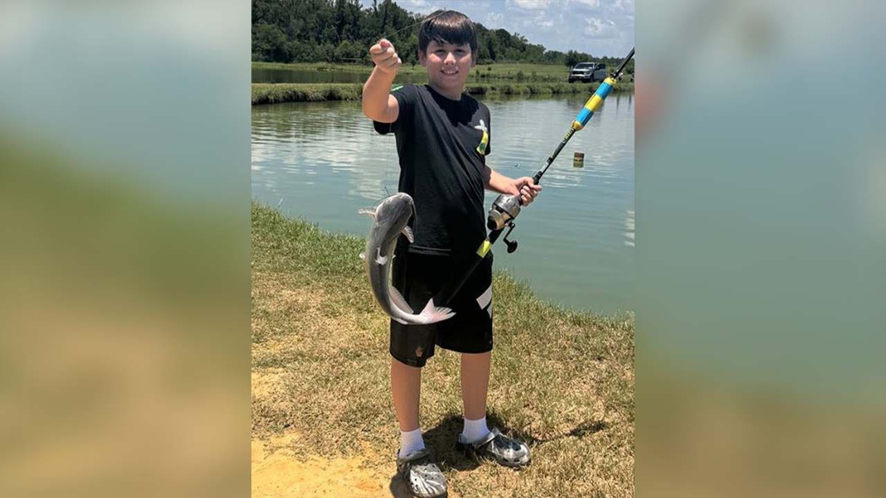 Sheriff's office asking for help looking for missing 11-year-old boy Sheriff's office asking for help looking for missing 11-year-old boy