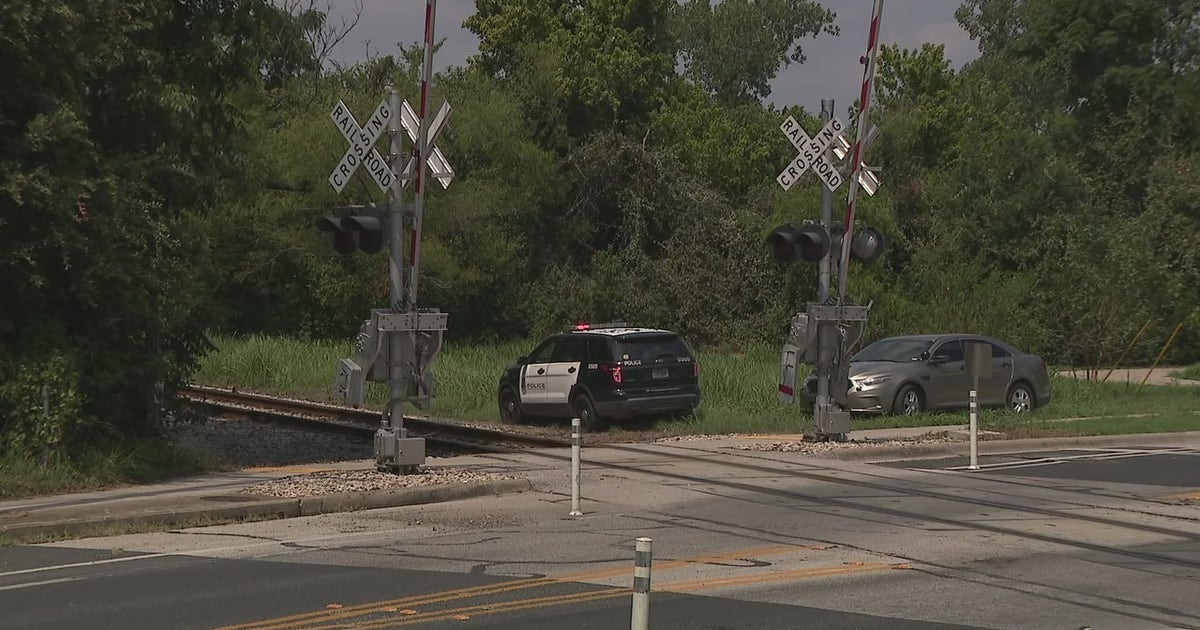 Body found in East Austin: APD | FOX 7 Austin