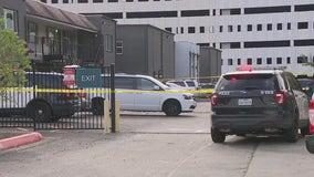 Employee shot, killed man attacking him at SE Austin apartment complex: APD