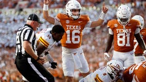 No. 1 Texas keeps rolling behind Manning and Blue, routs ULM 51-3 in last game before SEC play