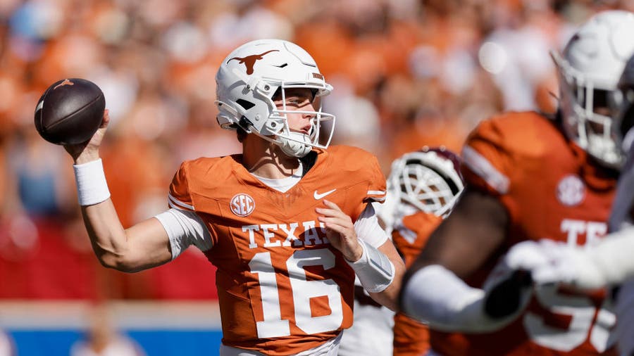 Manning leads No. 1 Texas over Mississippi State as Longhorns earn first SEC victory 35-13