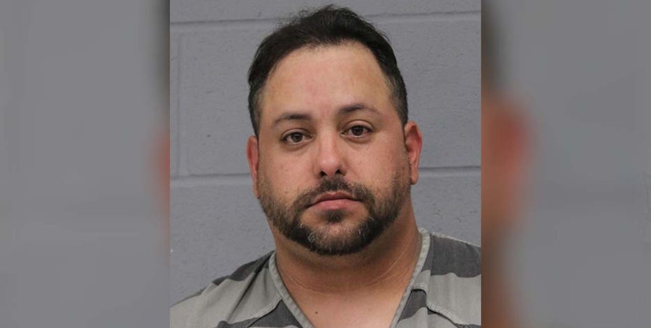 Man pretending to be Lyft driver sexually assaults passenger in Austin: affidavit