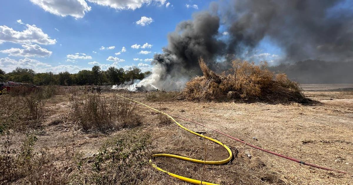 AFD puts out large equipment fire in East Austin | FOX 7 Austin