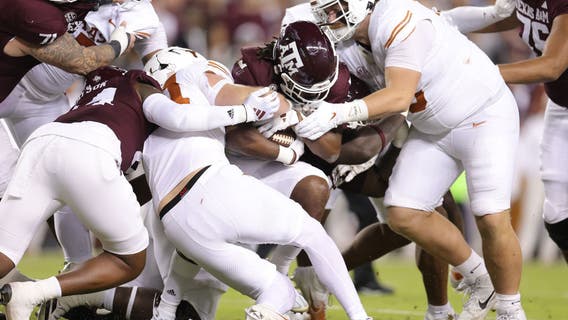 Texas-Texas A&M: Longhorns win 'Lone Star Showdown' 17-7, head to SEC championship game