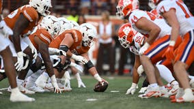 Texas Longhorns advance in College Football Playoffs with 38-24 victory over Clemson Tigers