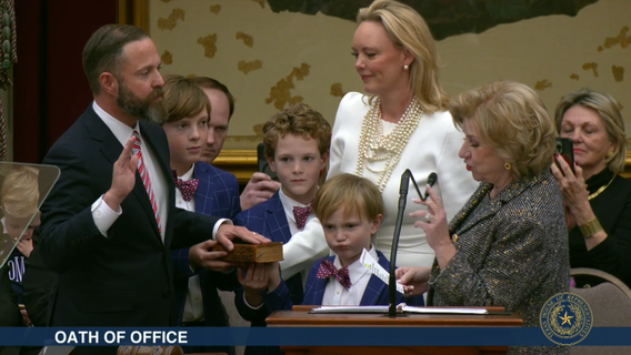 Texas Legislature: Dustin Burrows elected House Speaker