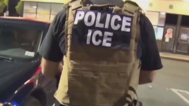 Bill requiring Texas sheriffs to work with ICE gets initial approval in House
