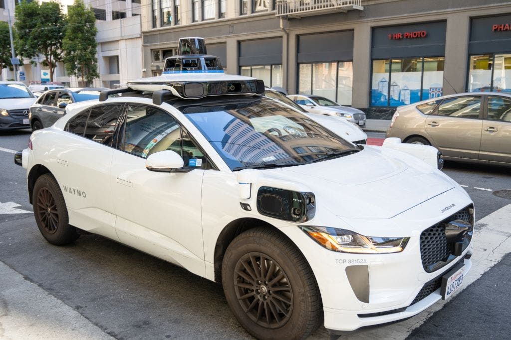 Texas DMV launches authorization system for automated commercial vehicles